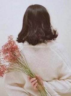女配她人设崩塌了小说